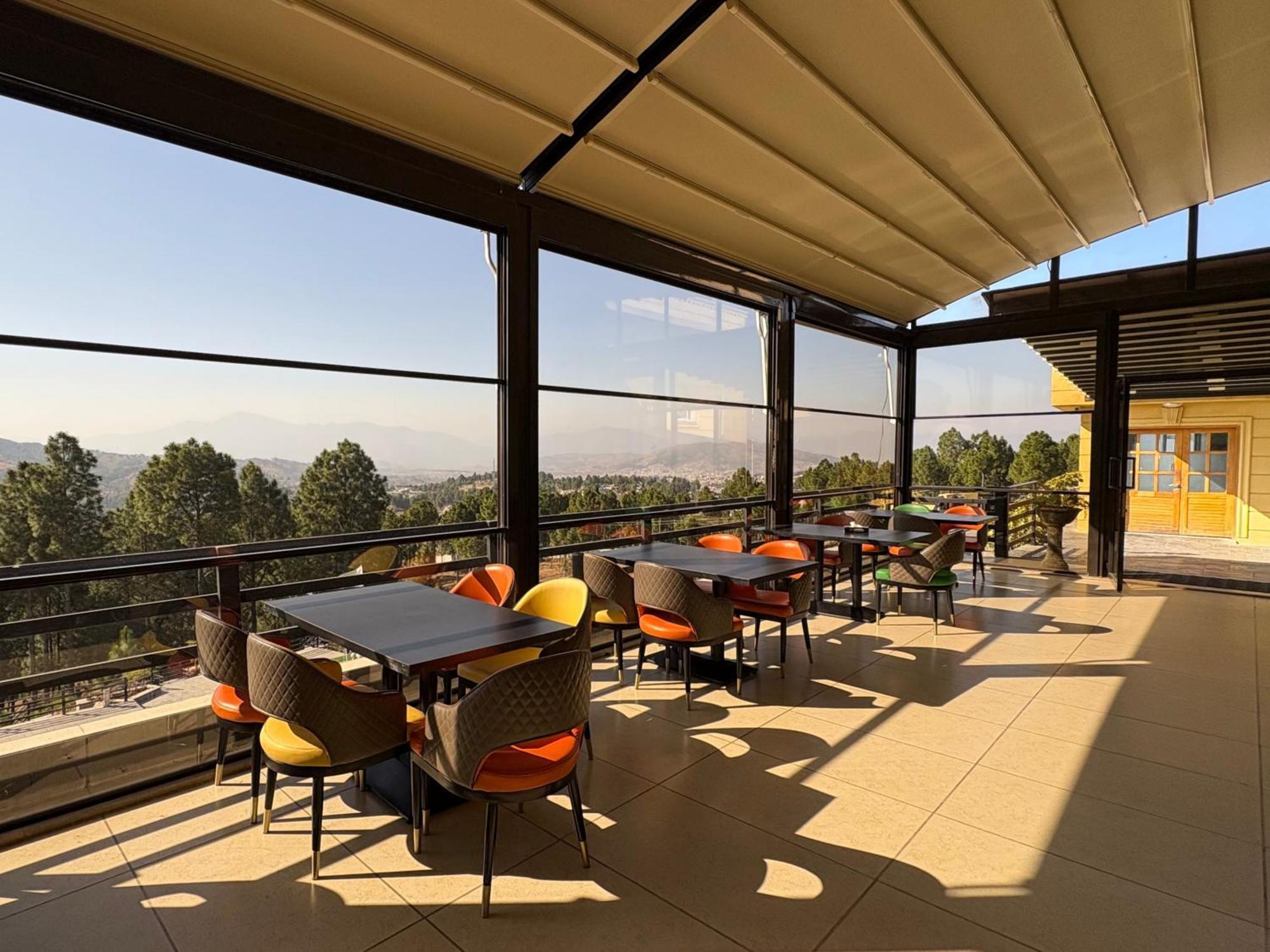 Hidden Hills Hotel & Resort Mansehra 外观 照片