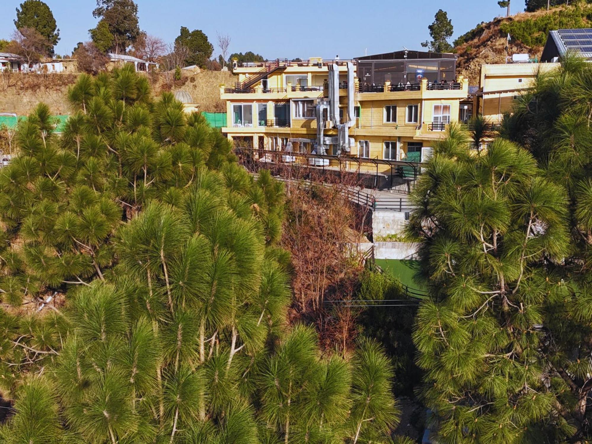Hidden Hills Hotel & Resort Mansehra 外观 照片